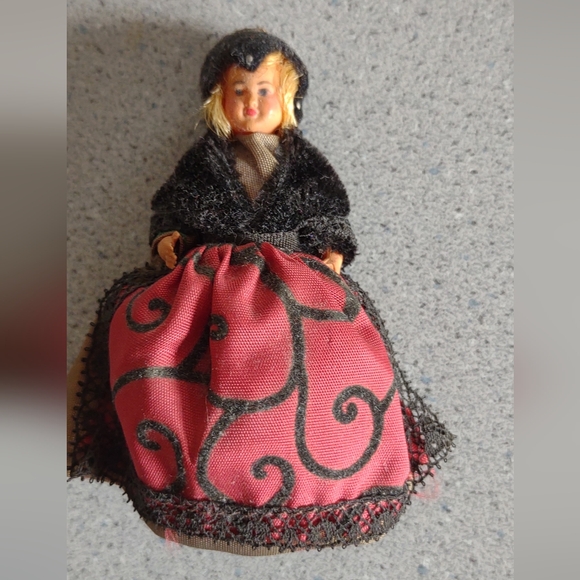 France | Other | Firm Final Pricevintage Doll With Black And Red Dress ...